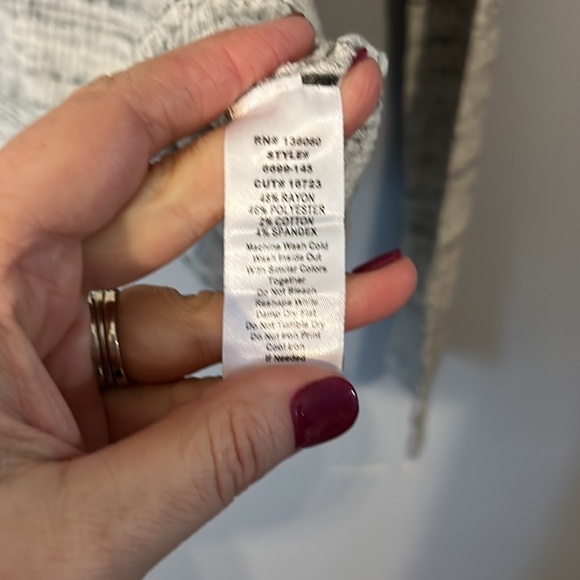 Project Social T Los Angeles Speckled Gray Turtleneck Sweater Women’s Size M NWT - Picture 5 of 6